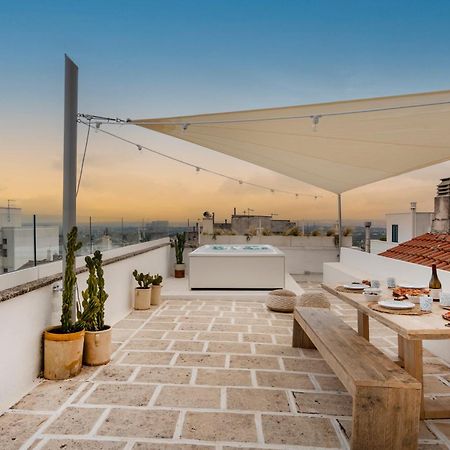 Casa U Burie, Casa Design Con Terrazza Panoramica E Jacuzzi Apartment ชิสแตร์นีโน ภายนอก รูปภาพ