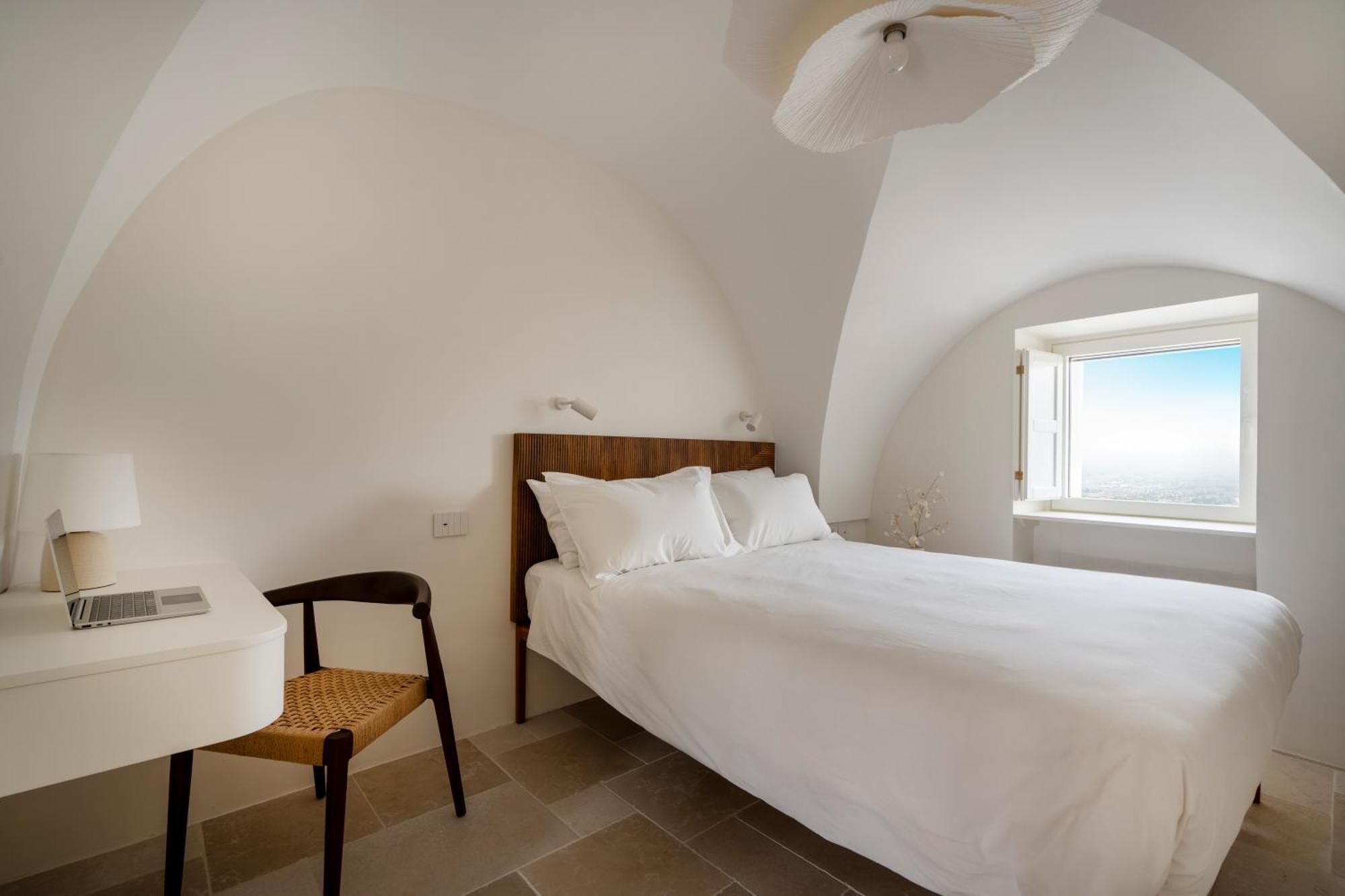 Casa U Burie, Casa Design Con Terrazza Panoramica E Jacuzzi Apartment ชิสแตร์นีโน ภายนอก รูปภาพ