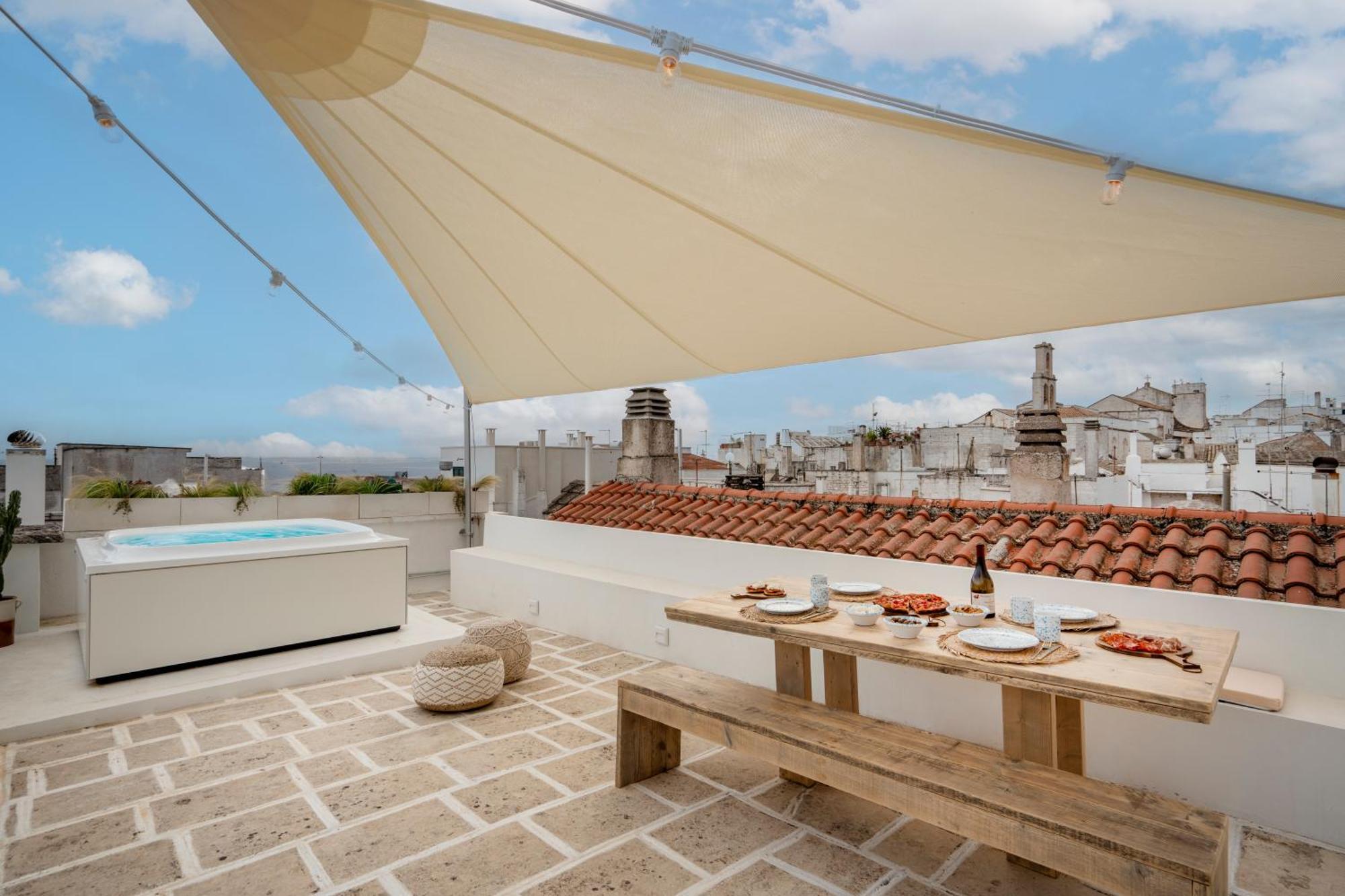 Casa U Burie, Casa Design Con Terrazza Panoramica E Jacuzzi Apartment ชิสแตร์นีโน ภายนอก รูปภาพ