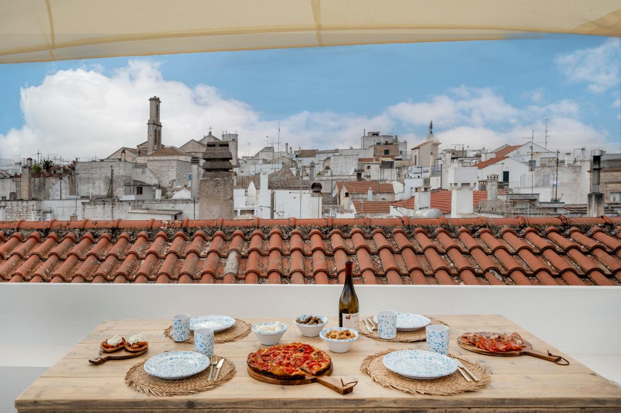 Casa U Burie, Casa Design Con Terrazza Panoramica E Jacuzzi Apartment ชิสแตร์นีโน ภายนอก รูปภาพ